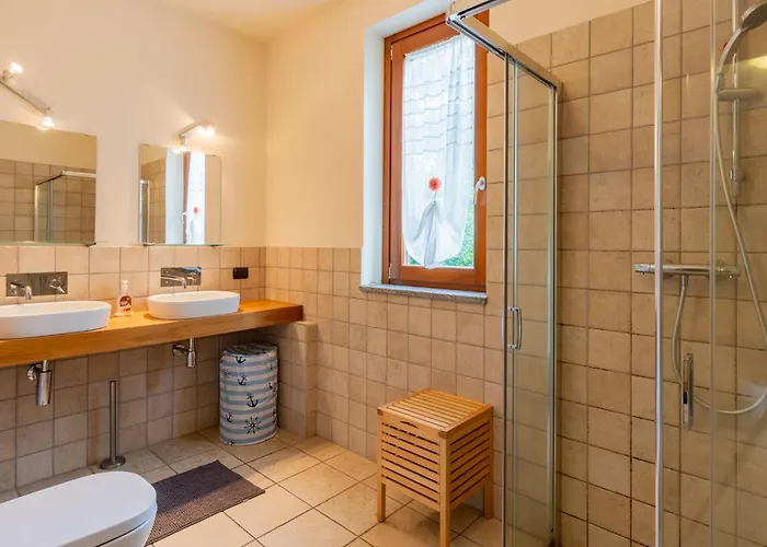 Vakantiehuis Vince - Dox200 By Interhome *