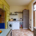 Vince - Dox200 By Interhome * Dorio