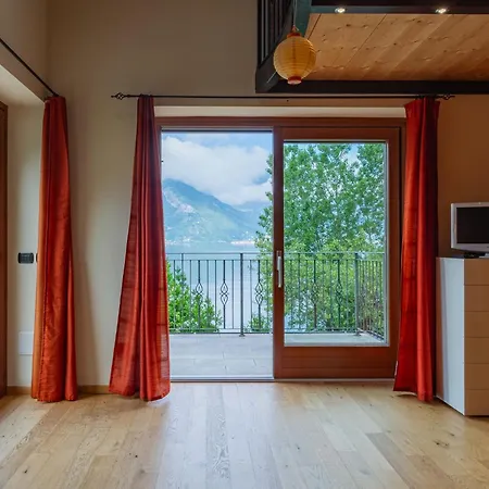 Vince - Dox200 By Interhome * Dorio