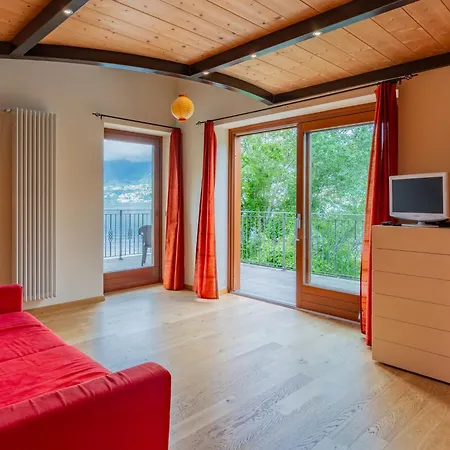 Vince - Dox200 By Interhome Dorio